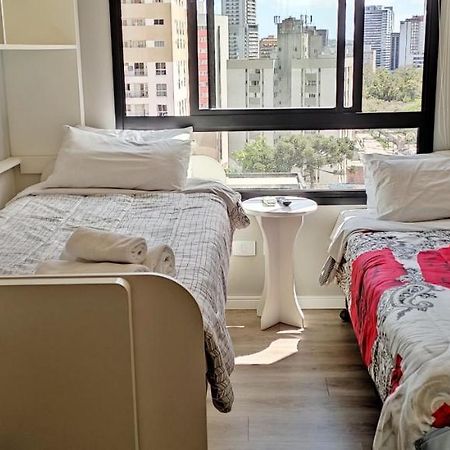 All You Need - Solteiro Twin - Ayn057 Curitiba Luaran gambar